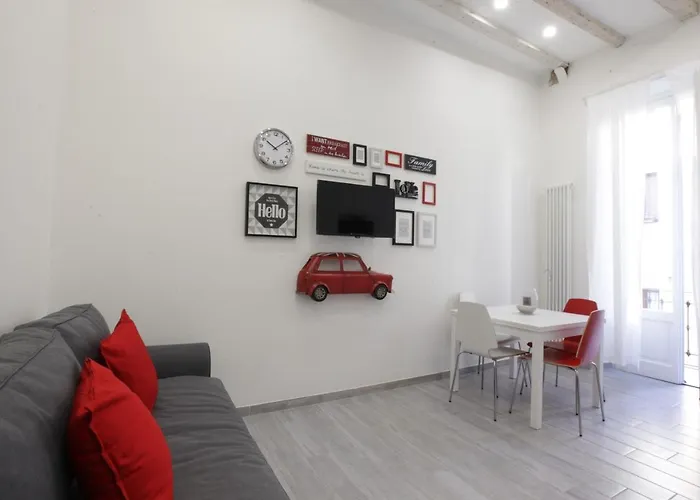 Just Urban Stays - Stylish 1Br In City Center - Balcony And Metro M2 M4